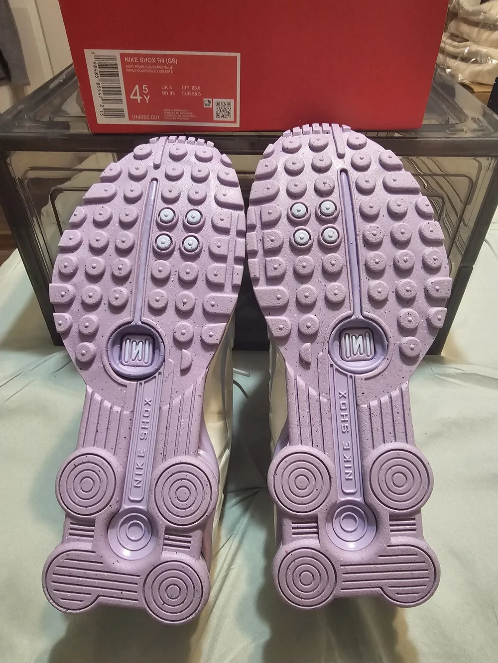 Nike Shox Kids White and Lavender Athletic Sneakers